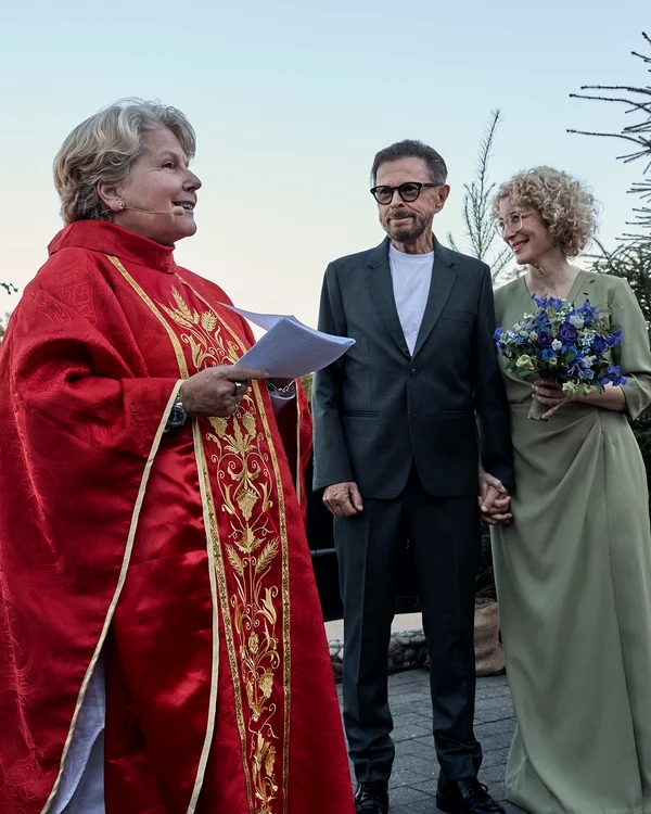 Ceremonia a fost oficiată de Sandi Toksvig. Foto: Facebook