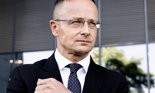 Péter Szijjártó facebook png