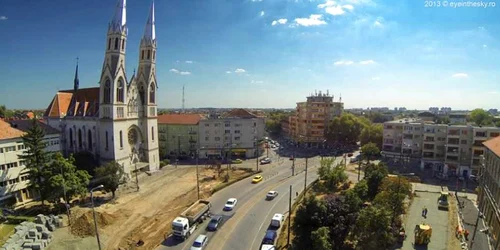 Lucrările de reamenajare a circulaţiei au început în Piaţa Bălcescu Foto