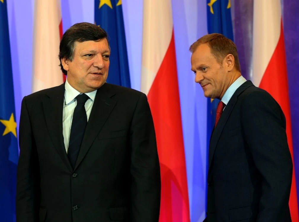 Premierul Poloniei Donald Tusk şi preşedintele Comisiei Europene Jose Manuel Barroso FOTO AFP
