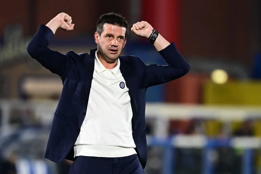 Sezon de excepție pentru Chivu. Cu Inter, lider clar în Serie A, antrenorul român este foarte aproape de o performanță istorică în carieră