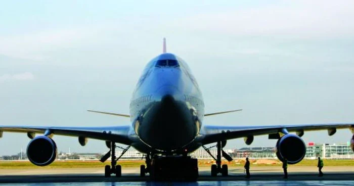 Un avion al companiei Bulgaria Air a aterizat de urgenţă la Varna