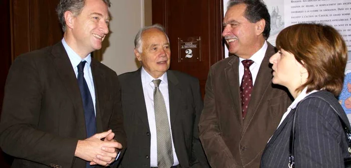 Preşedintele Consiliului General Savoia alături de preşedintele CJ Argeş, Constantin Nicolescu