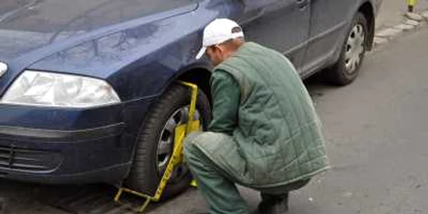 Uneori montarea "caracatiţelor" se face abuziv pentru că "afacerea" este extrem de profitabilă