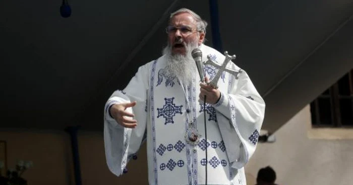 Cluj: Mitropolitul Germaniei a criticat legea avortului la mănăstirea Nicula