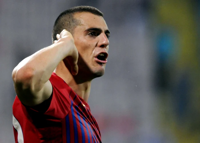 Stefan Nikolici, unul dintre atacanţii echipei Steaua Bucureşti FOTO Răzvan Păsărică/Rpressport