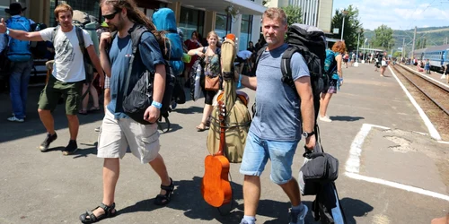 turisti cehi in gara din orsova FOTO Alexandra Georgescu 