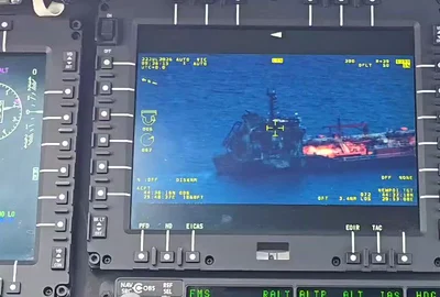 Incendiul de pe nava Gas Lisbon, monitorizat cu un elicopter al MAI
