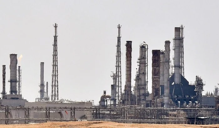 Cea mai mare rafinărie din Pakistan a fost dezvoltată de ingineri români. FOTO: Arhivă