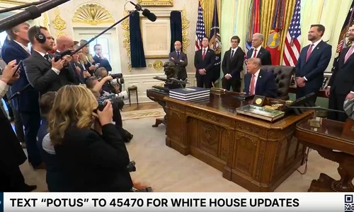 donald trump intreaba un jurnalist la casa alba daca este bolnav  