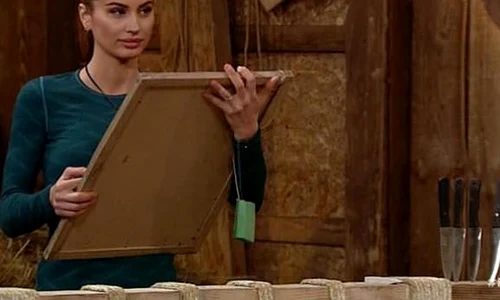 Geanina Ilieș a părăsit competiția în urma duelului cu Brigitte Năstase  jpeg