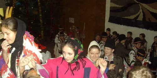 Horă la Prefectură