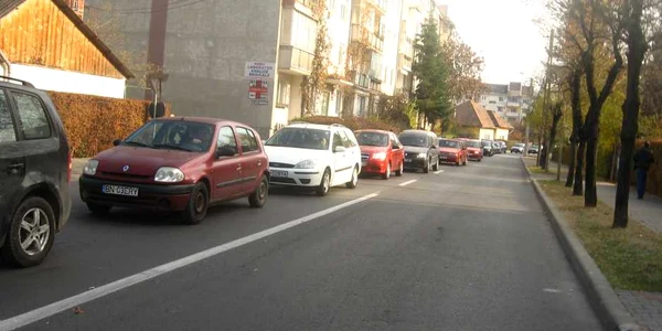 Pe strada Petre Ispirescu se circula bară la bară