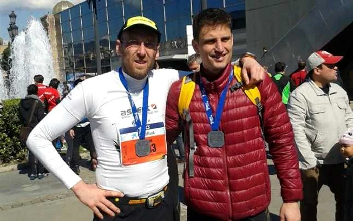 Daco Tod şi Roland Unterweger (dreapta), la Maratonul de la Barcelona