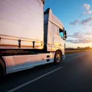 Sistem de tarifare TollRo. Camion pe drum - autostrada - tarife rutiere  FOTO Shutterstock