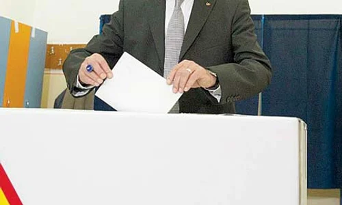 Traian Băsescu a votat pentru un partid nou jpeg