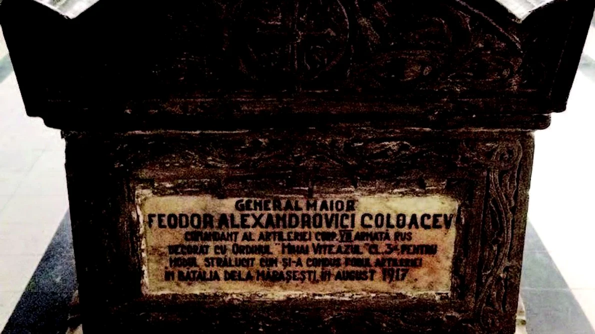 Efectul „Dorel”, comuniştii şi Mausoleul de la Mărăşeşti  Farsă sau fals istoric? jpeg