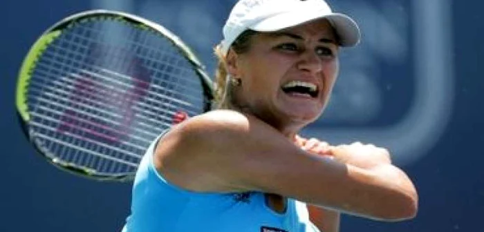 TENIS: Olaru şi Niculescu, eliminate de aceeaşi jucătoare la Atena