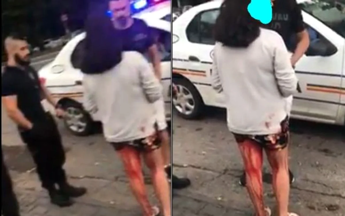 
    O copilă, despre care s-a aflat ulterior că are 14 ani, mergea plină de sânge pe abdomen şi pe picioare pe un bulevard central din GalațiFoto: captura Facebook  