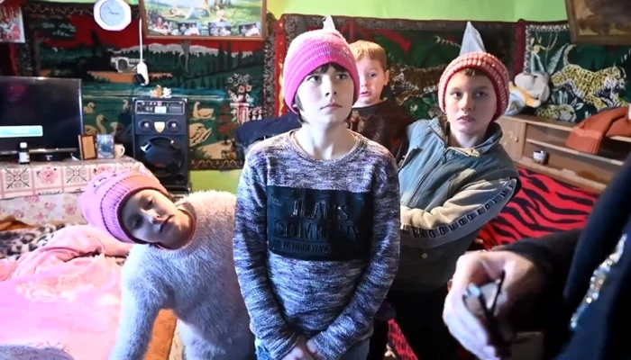 Copii orfani Dagâţa foto Dan Damaschin