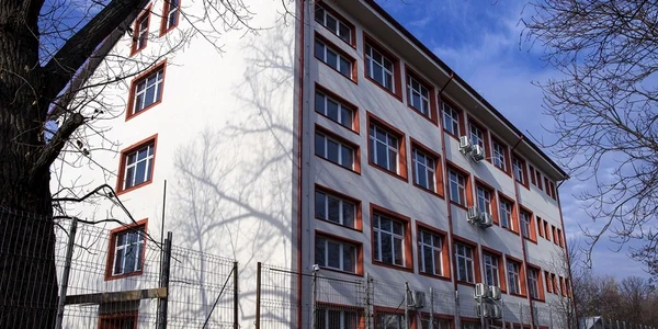 Clădirea finalizată din 25 de ani de şantier FOTO Costel Crângan