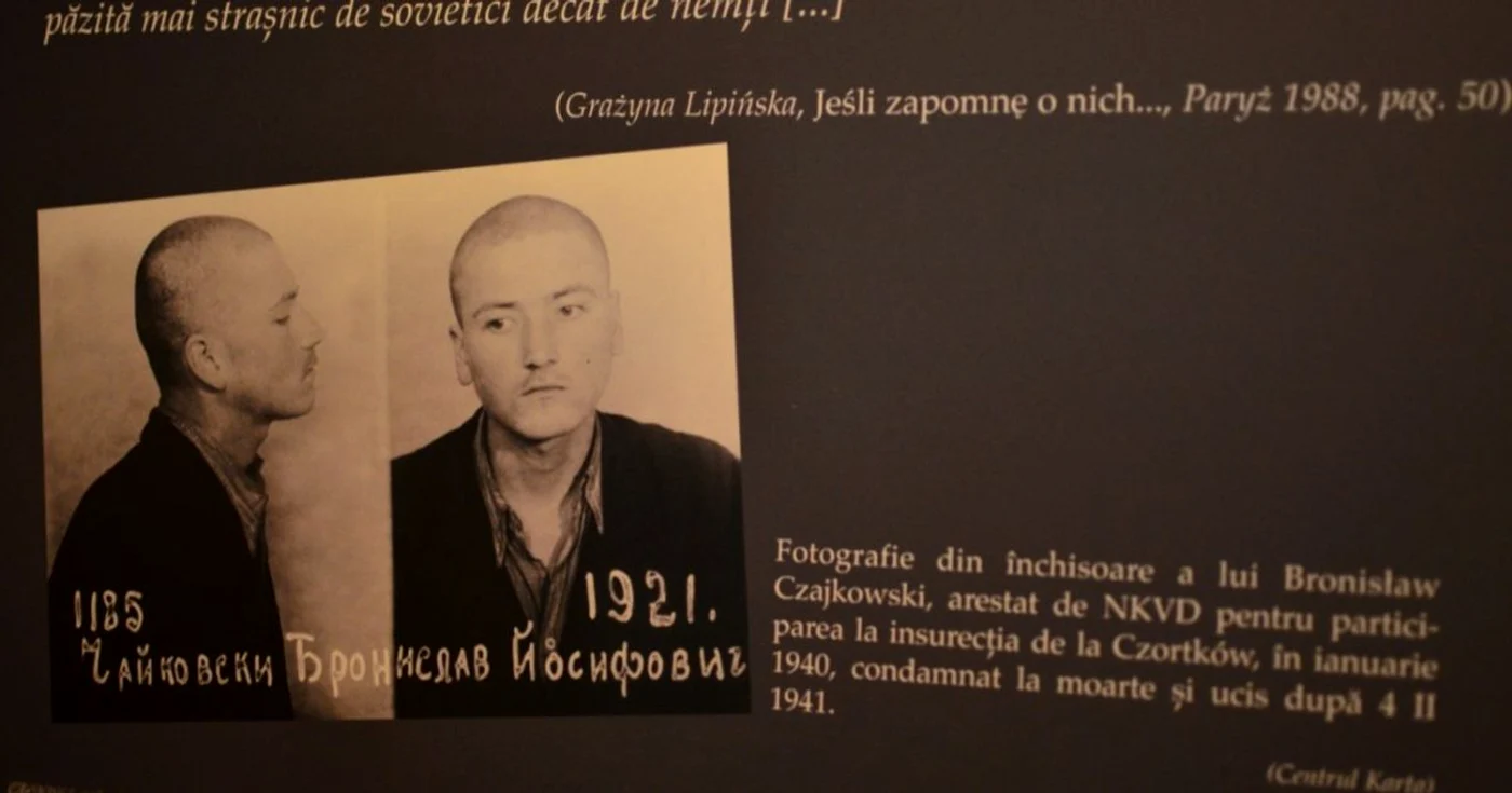 expozitie masacrul din padurea katyn foto alexandru tarlev