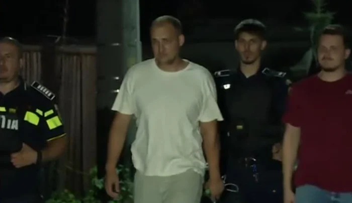 Criminalul a fost prins pe o stradă din Bucureştii Noi. FOTO: captură video