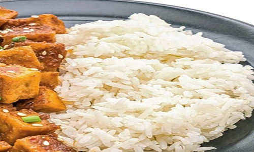 tofu picant cu orez jpg
