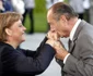 Cancelarul german Angela Merkel îl întâmpină pe preşedintele Franţei Jacques Chirac la cancelaria din Berlin în mai 2007 FOTO AP