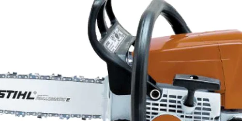 Util: Motoferăstrău MS 230