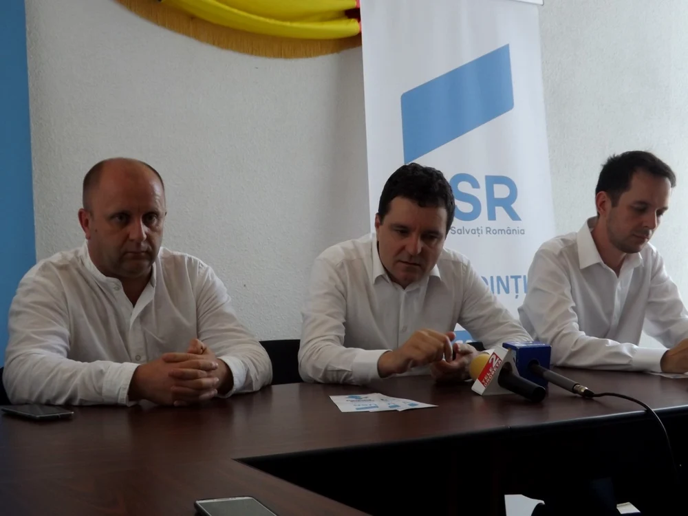 Nicuşor Dan la Turnu Severin FOTO Alexandra Georgescu