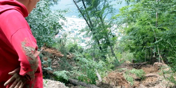 Amenajările de pe Cozla au provocat alunecari de teren, vara aceasta