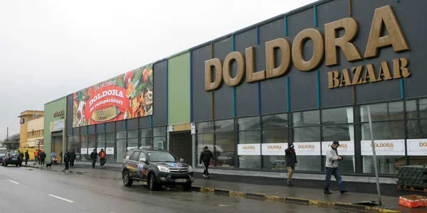 Doldora Bazaar s-a deschis astăzi