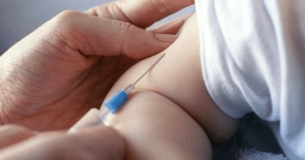 Vaccinul antigripal, mai dorit decât înainte. Copiii, aduși la imunizare. Doctor: „Cererea este foarte mare”