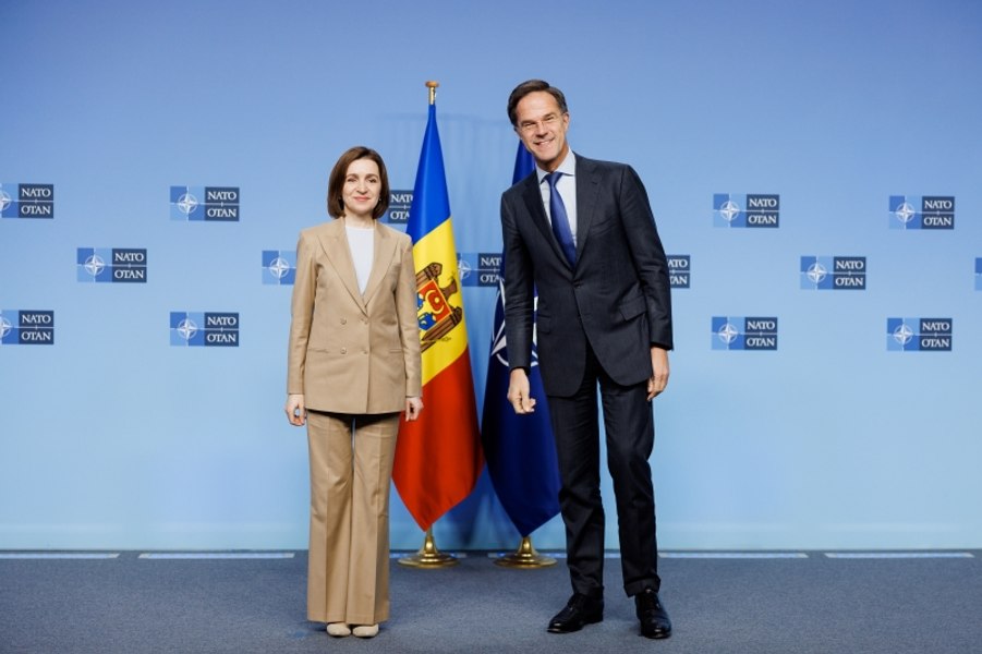 Maia Sandu și Mark Rutte, prima întrevedere. Oficialul NATO laudă reziliența Chișinăului ,,în fața ingerințelor rusești”