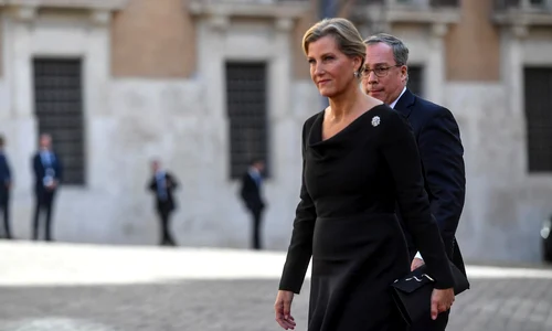 Ducesa Sophie la funeraliile din Italia (3) jpg