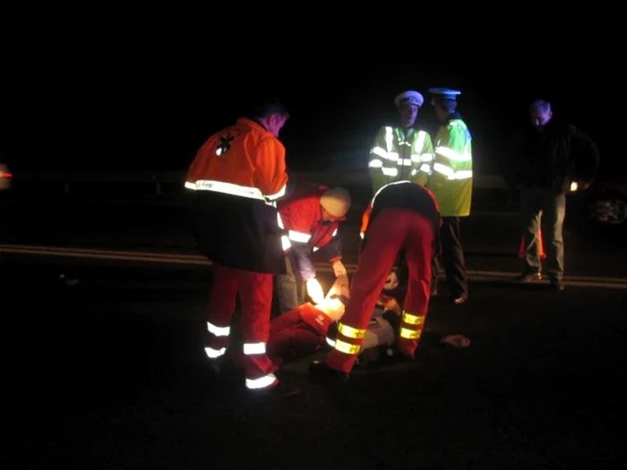 Conducatorul auto a
fost testat cu aparatul etilotest, care a indicat 1,10 mg/l alcool pur în aer
expirat. FOTO - tion.ro