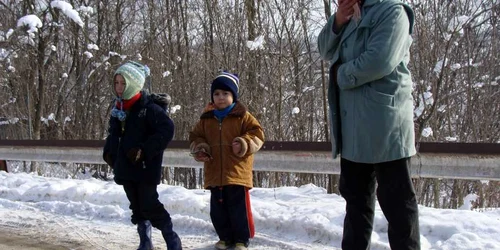 Irina Calugarita si cei doi copii ai ei