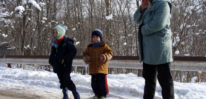 Irina Calugarita si cei doi copii ai ei