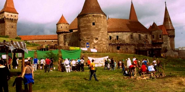 castelul corvinilor