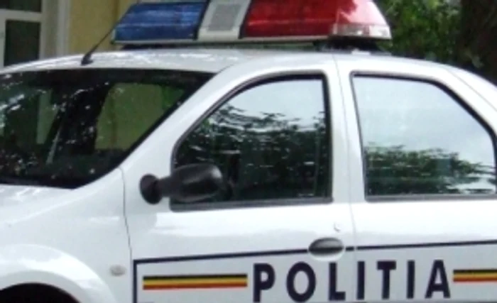 
    Polițiștii au ajuns la apartamentul femeii de 74 de ani și au constat decesul acesteia  