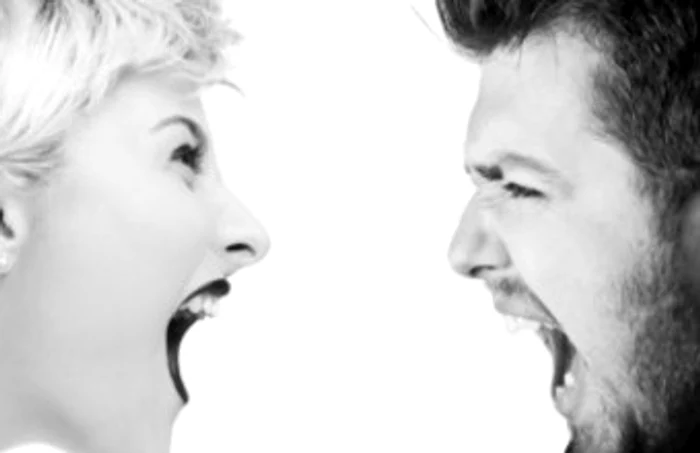 Divergenţele din relaţie se pot rezolva doar prin comunicare şi, în cele mai multe cazuri, compromisfoto: 123RF