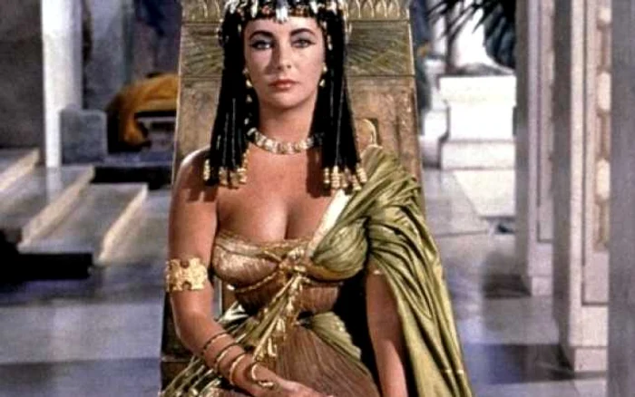 Cleopatra, regina frumuseţii, imagini dintr-un film premiat cu patru Oscaruri