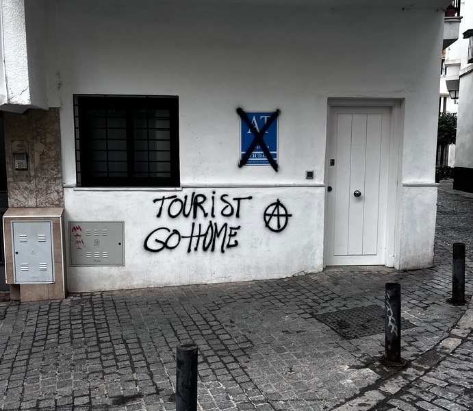 Metoda ingenioasă a primarului din Sevilla de a-i potoli pe cei care închiriază ilegal apartamentele: „Vom acționa cu toleranță zero”