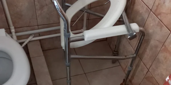 Camin batrani FOTO OPC jpg