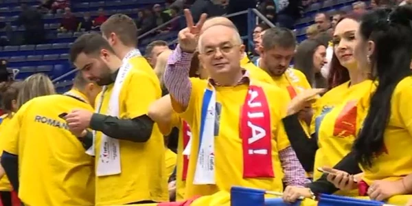 emil boc suporter la ostrava foto captura telekom