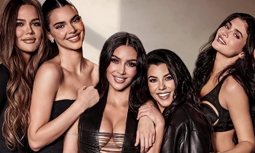 surorile Kardashian  Instagram jpg