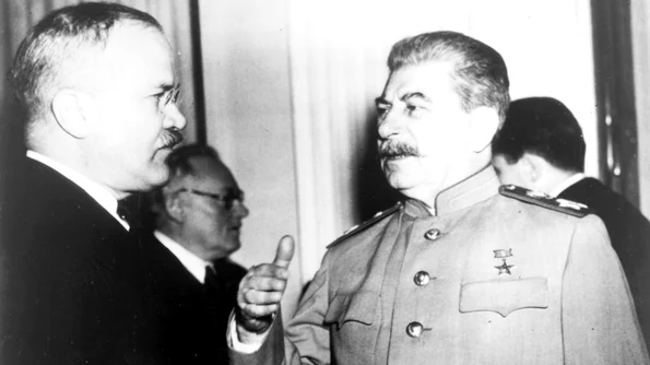 Confesiunile protejatului lui Stalin  Cum a justificat Molotov invazia sovietică a Poloniei jpeg