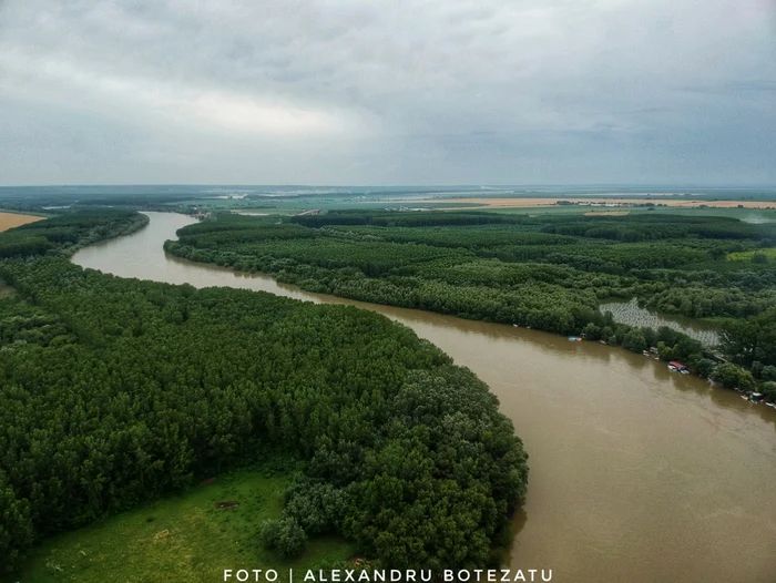 calarasi bratul borcea un loc spectaculos foto Alex Botezatu