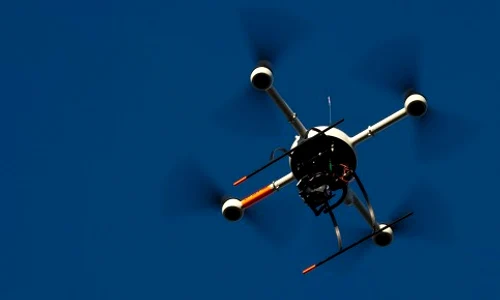 Dronele şi societatea Big Brother jpeg